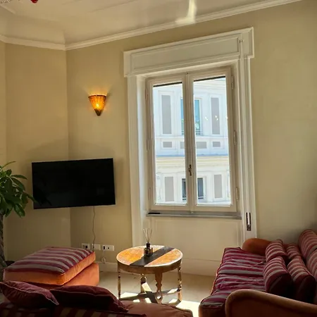 Apartamento Elegante Con Terrazzo Roma