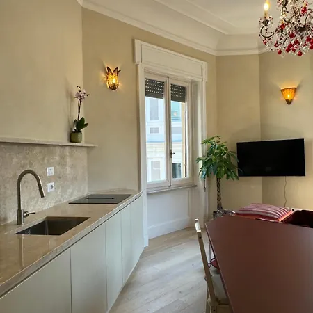 Apartamento Elegante Con Terrazzo Roma